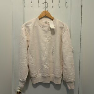 Uniqlo Off-White Crewneck Sweater